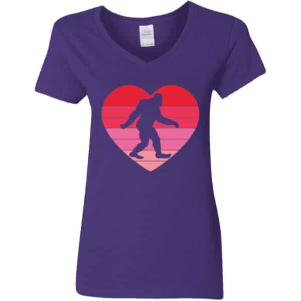Retro Sunset Women's V-Neck Valentine's Day T-Shirt - Image 3